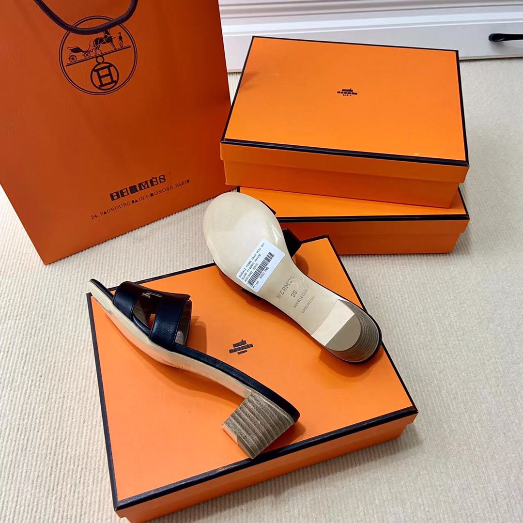 에르메스 올수공 오아시스 슬리퍼 샌들 스위프트 37